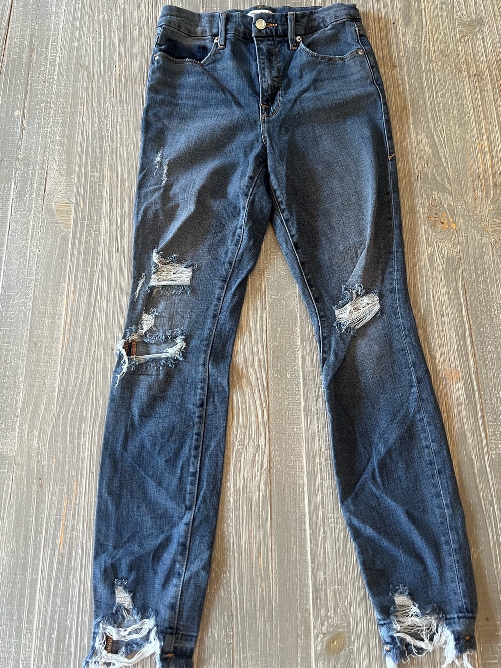 Good American Navy Distressed “good waist” Skinny Jeans